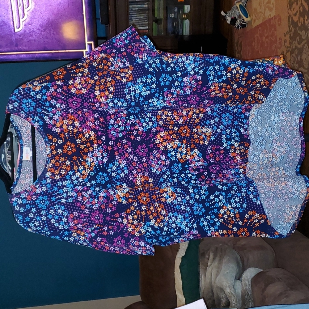 LuLaRoe 3XL Irma Top Black Multi Floral- New
